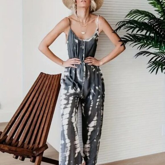 Plus Size Boho , Women's Plus Tie Dye V Neck Medium Stretch Jumpsuit - Picture 7 of 10